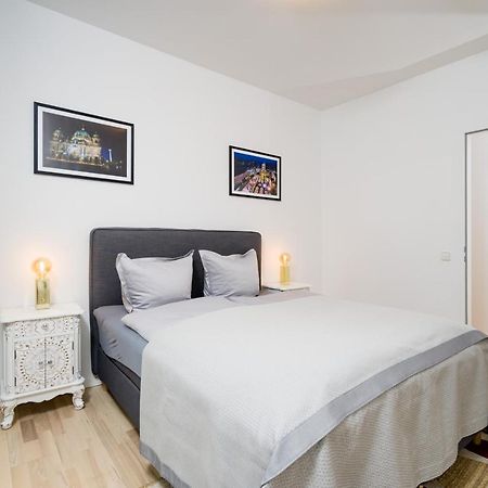 Stylish 1Br In Downtown Berlin Mitte Spittelmarkt Экстерьер фото