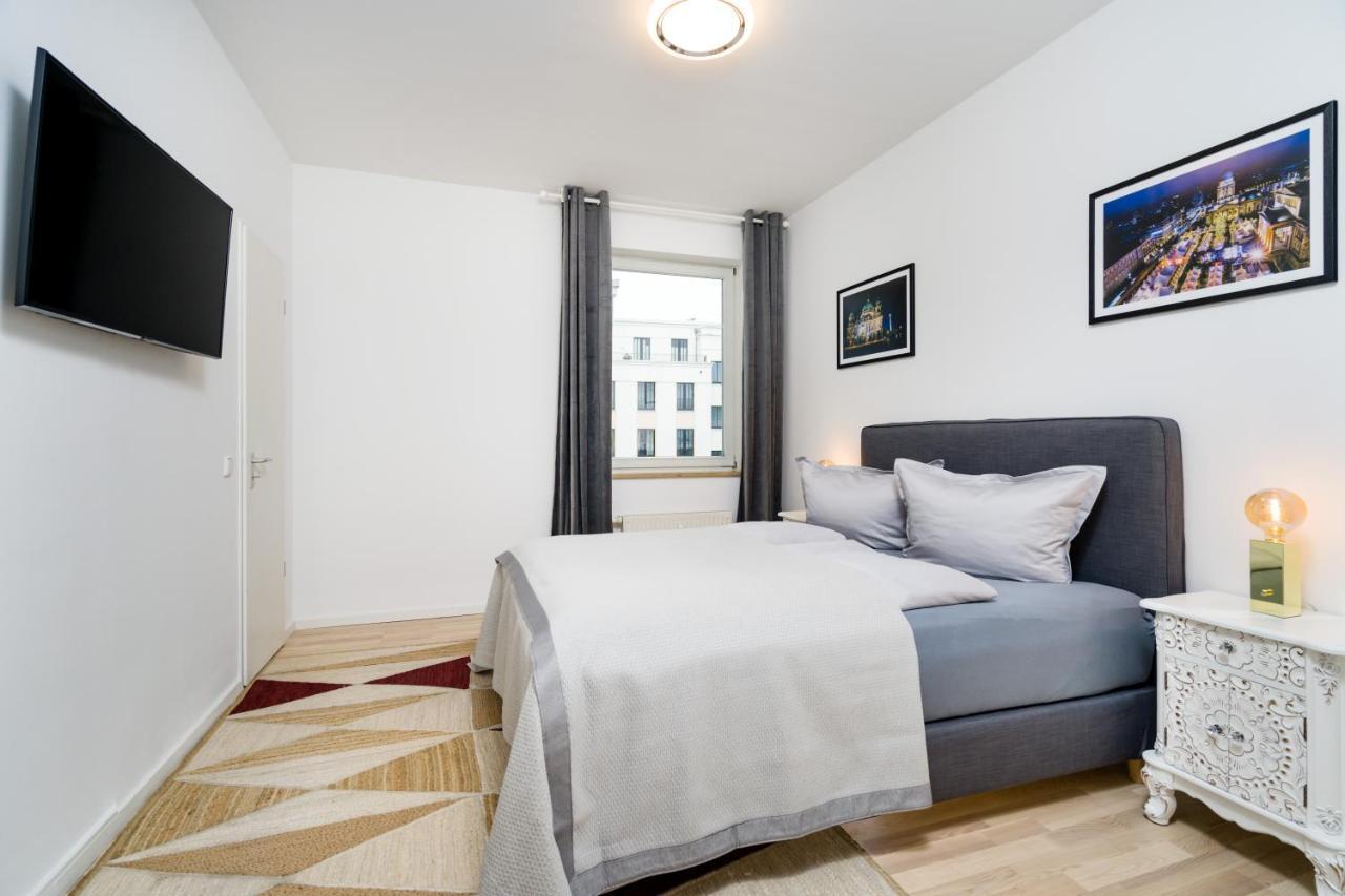 Stylish 1Br In Downtown Berlin Mitte Spittelmarkt Экстерьер фото