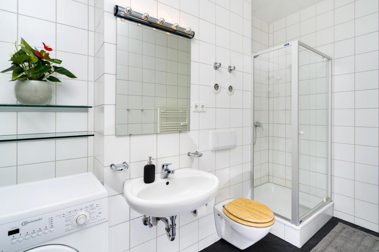 Stylish 1Br In Downtown Berlin Mitte Spittelmarkt Экстерьер фото